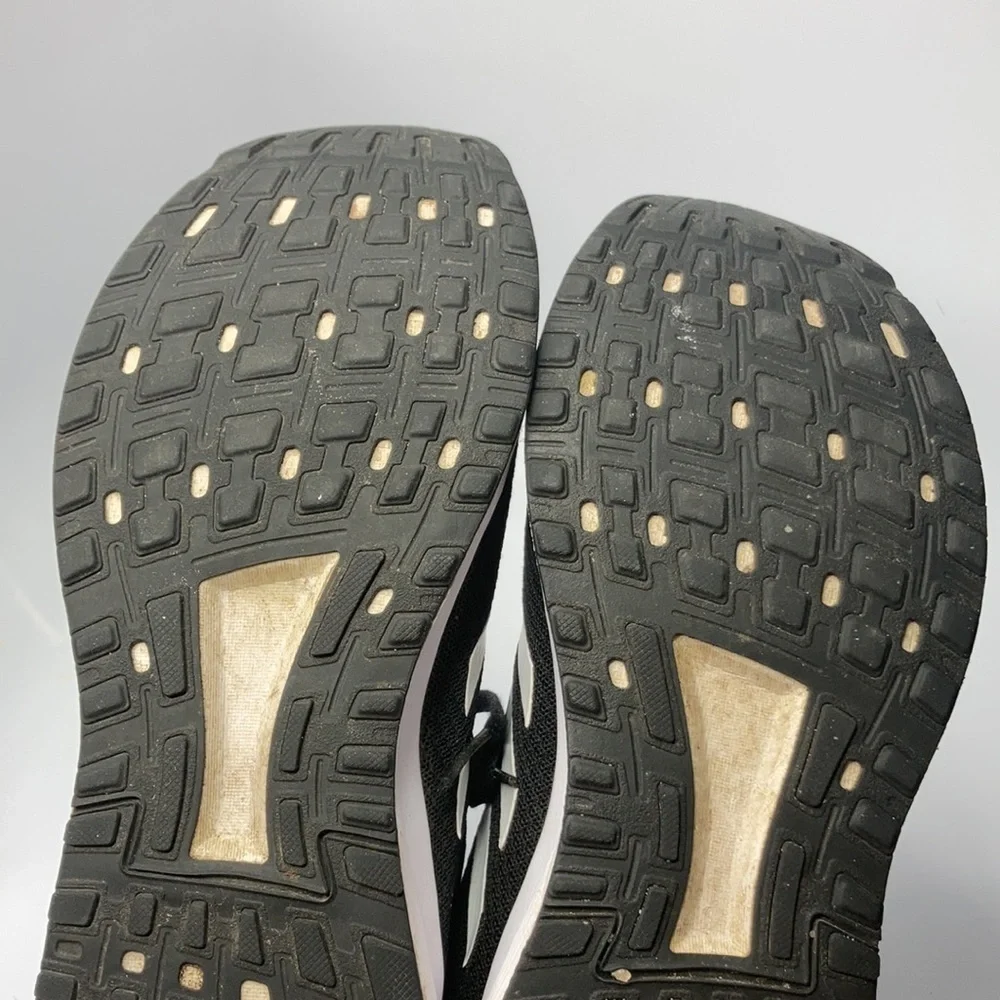 adidas sneakers black